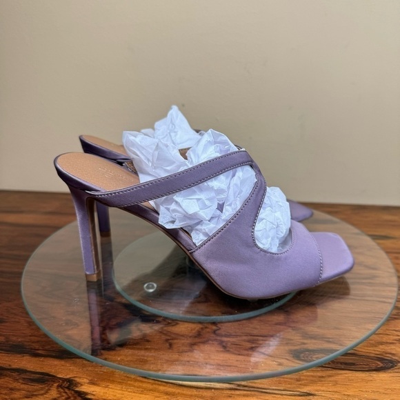 NORDSTROM RACK Adison Stiletto Sandal in purple lilac - Picture 5 of 14